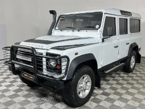 Used 2017 Land Rover Defender 110 TD station wagon S