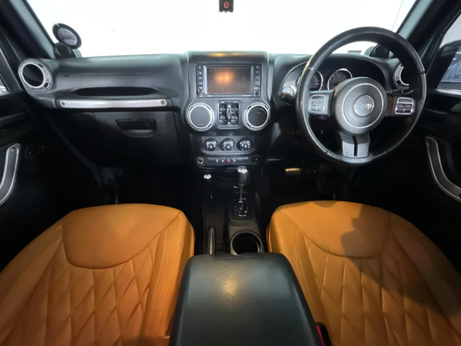 Used 2014 Jeep Wrangler Unlimited Sahara 3.6L 75th Anniversary Edition - WeBuyCars Silverlakes