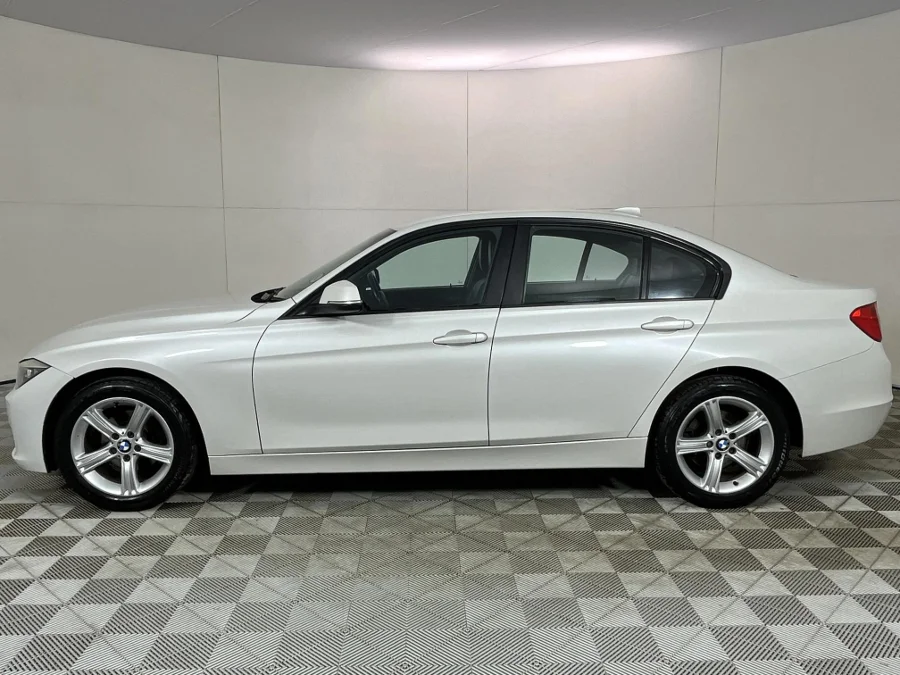 Used 2012 BMW 3 Series 320i sports-auto - WeBuyCars Polokwane