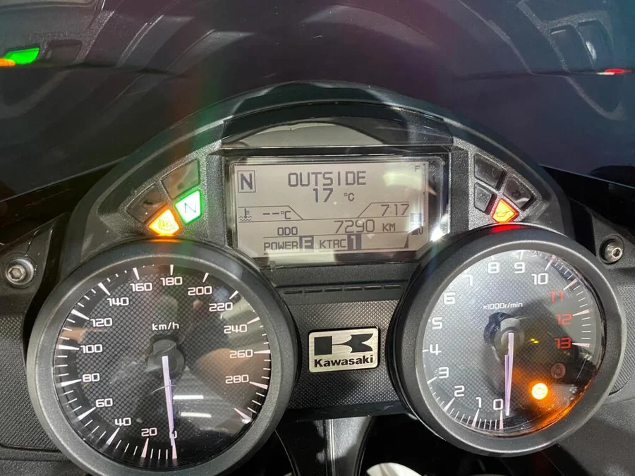 Used 2022 KAWASAKI 1300 - 2000 ZZR 1400 ABS OHLINS - TRD Motorcycles Used 2022 KAWASAKI 1300 - 2000 ZZR 1400 ABS OHLINS - TRD Motorcycles