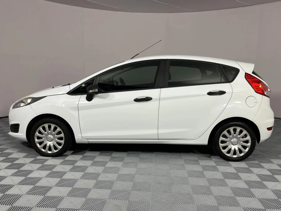 Used 2015 Ford Fiesta 5-door 1.0T Titanium auto - WeBuyCars Brackenfell Cape Town