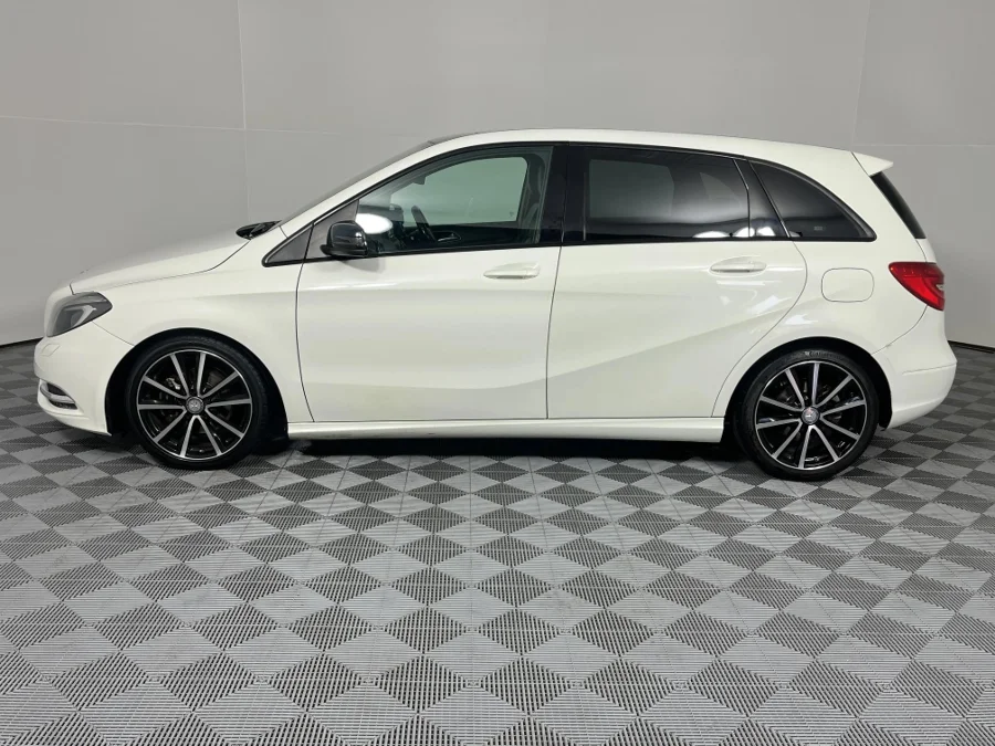 Used 2015 Mercedes-Benz B-Class B200d auto - WeBuyCars Montana