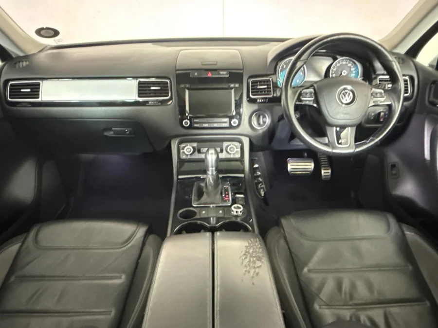 Used 2014 Volkswagen Touareg V6 TDI - WeBuyCars Midstream