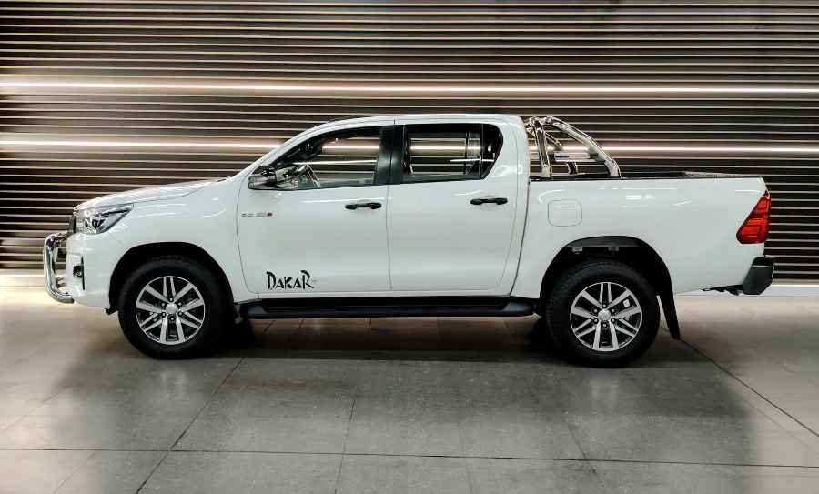 Used 2018 Toyota Hilux 2.8GD-6 double cab Legend 50 auto - BOTHA AND DEYSEL EXECUTIVE MOTORS