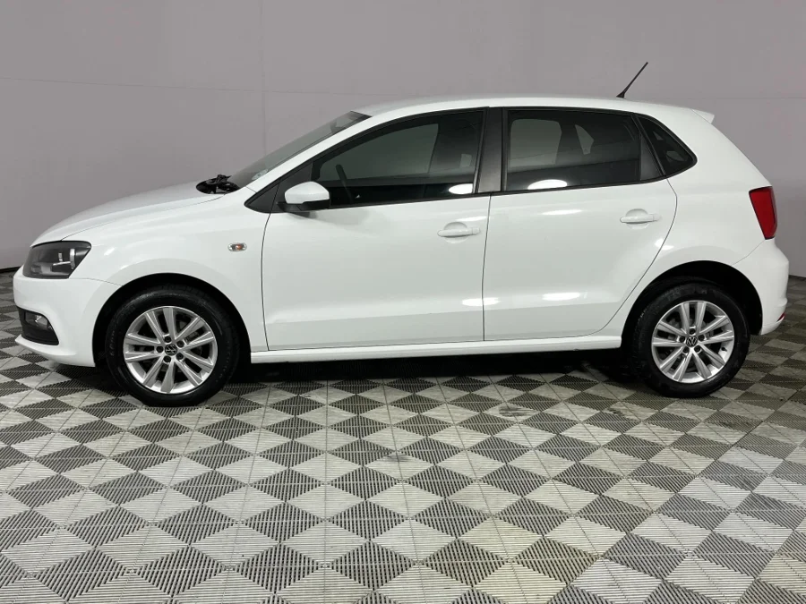 Used 2021 Volkswagen Polo Vivo hatch 1.6 Comfortline auto - WeBuyCars Lansdowne