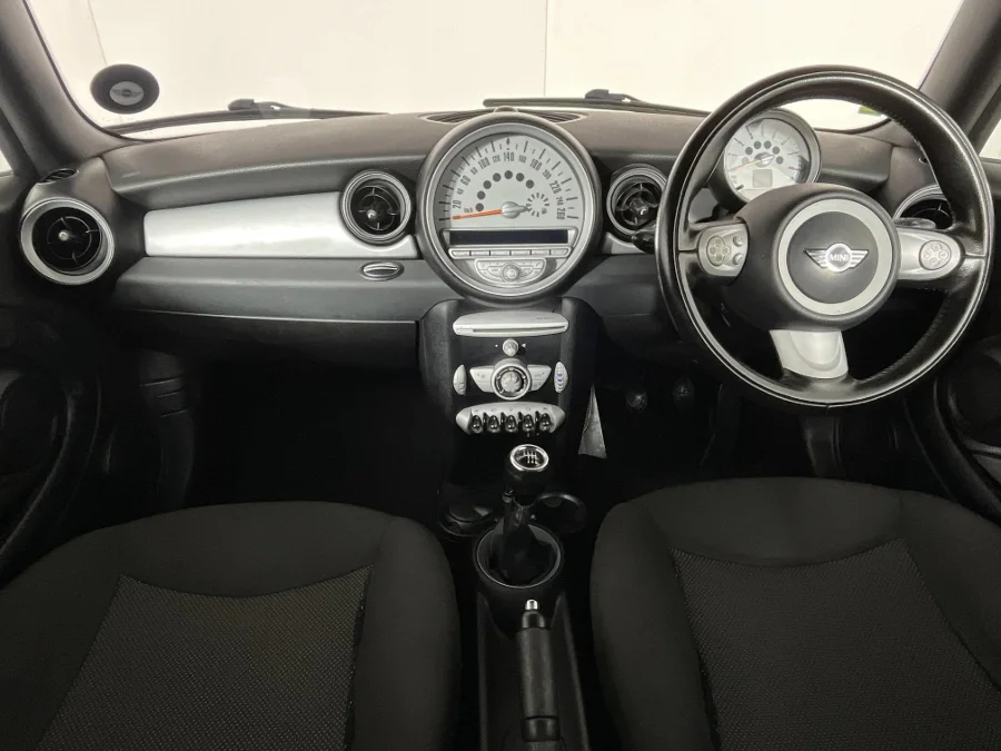Used 2010 MINI Hatch Cooper - WeBuycars East London Used 2010 MINI Hatch Cooper - WeBuycars East London