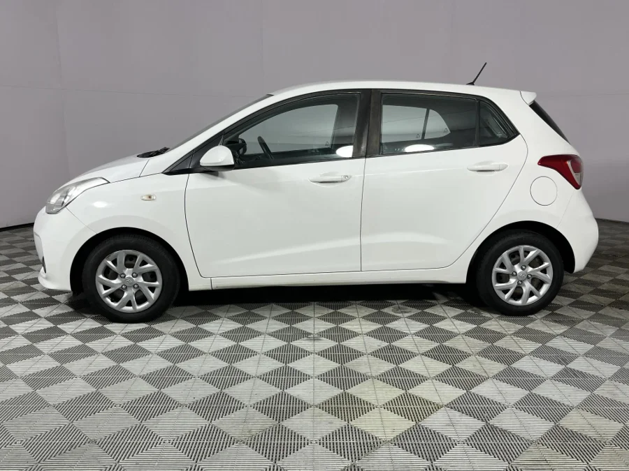 Used 2018 Hyundai Grand i10 1.0 Motion - WeBuyCars Lansdowne