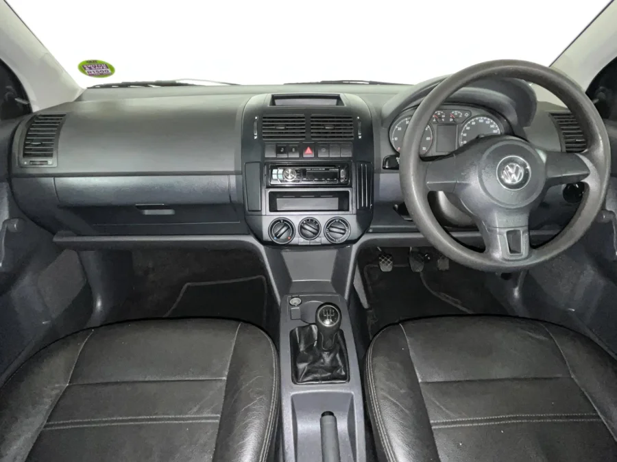 Used 2013 Volkswagen Polo Vivo sedan 1.4 - WeBuyCars Durban