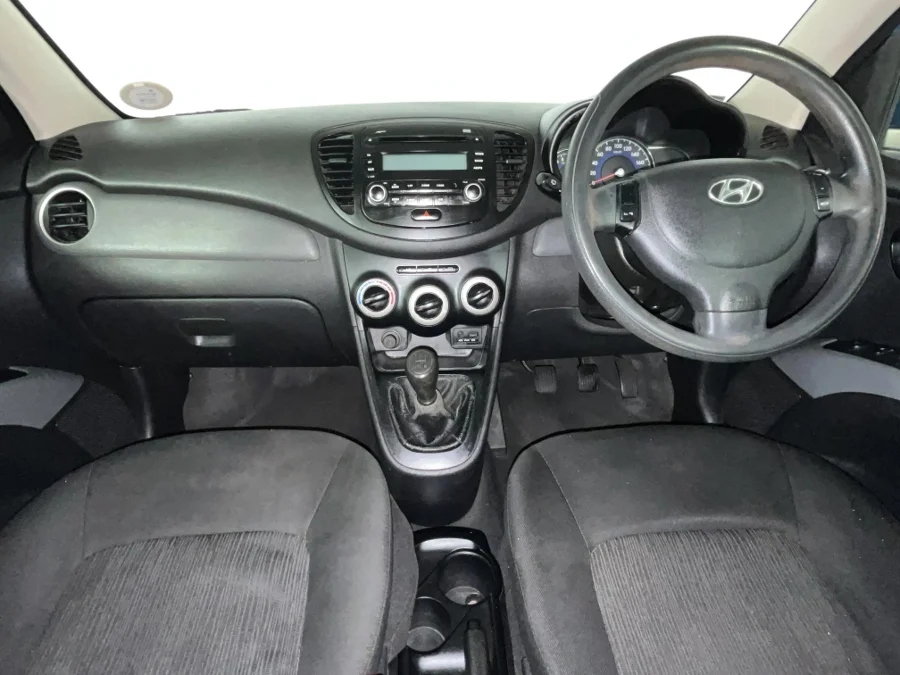 Used 2015 Hyundai i10 1.1 Motion - WeBuyCars Durban