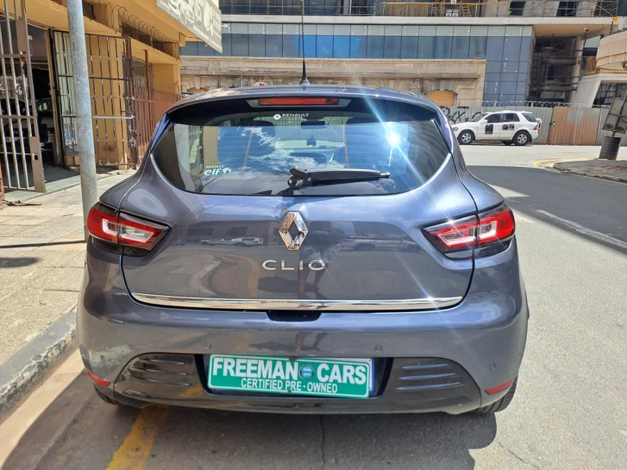 Used 2018 Renault Clio 1.0 Turbo Life - Freeman Cars