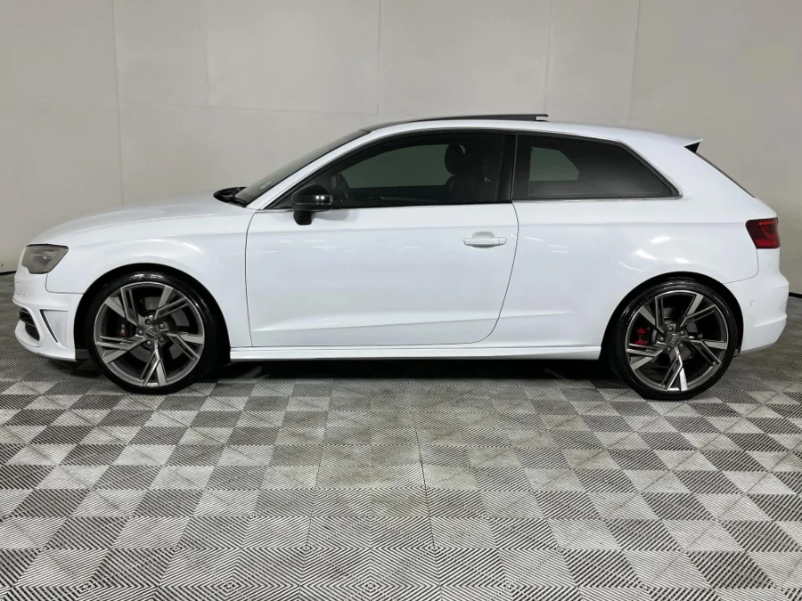 Used 2014 Audi S3 3-door quattro auto - WeBuyCars The Dome Used 2014 Audi S3 3-door quattro auto - WeBuyCars The Dome