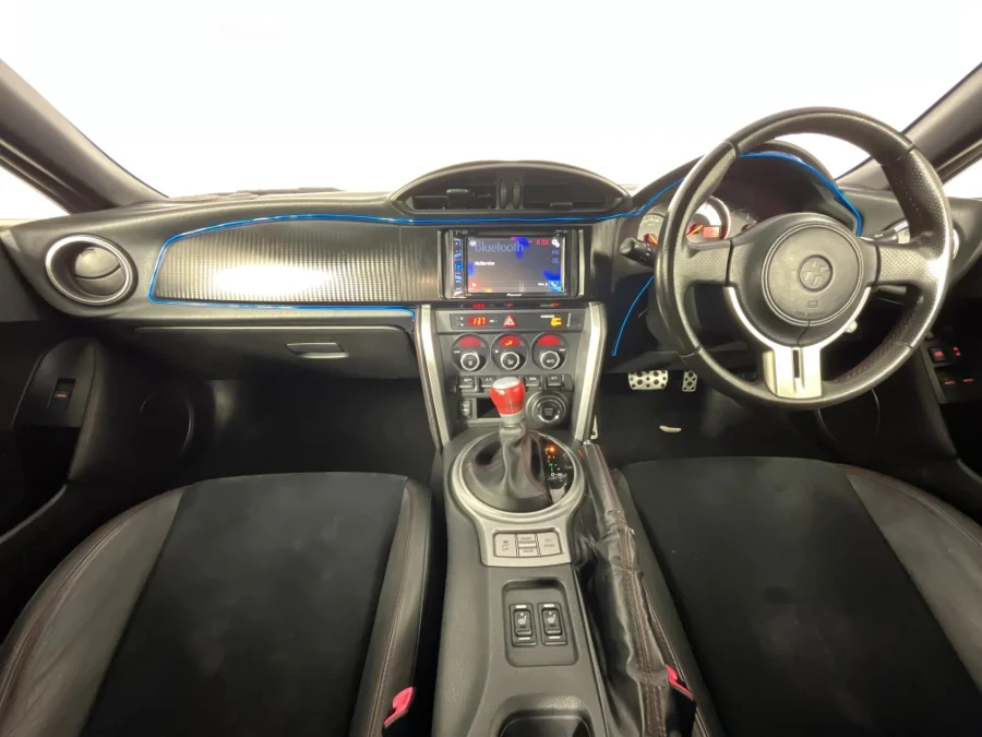 Used 2013 Toyota 86 2.0 high auto - WeBuyCars The Dome