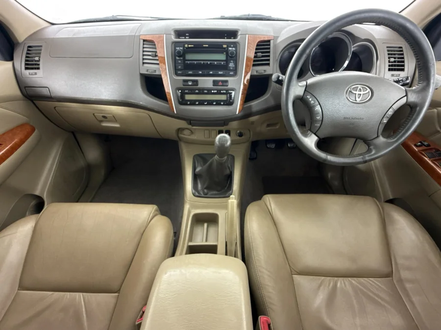 Used 2011 Toyota Fortuner 3.0D-4D - WeBuyCars Vereeniging