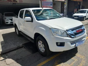 Used 2015 Isuzu KB 250D-Teq double cab 4x4 LE
