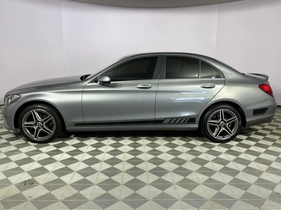 Used 2014 Mercedes-Benz C-Class C180 auto - WeBuyCars Durban Used 2014 Mercedes-Benz C-Class C180 auto - WeBuyCars Durban