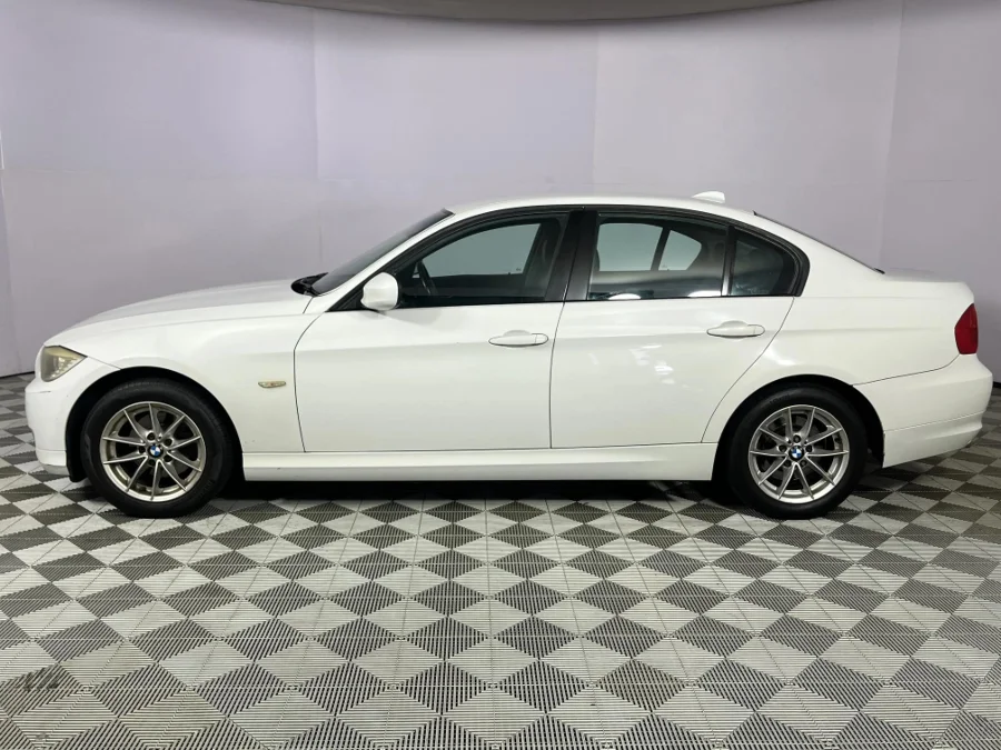 Used 2009 BMW 3 Series 320i auto - WeBuyCars Durban