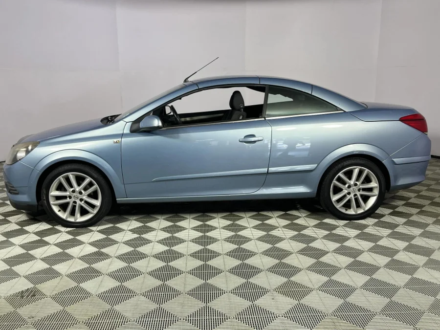 Used 2007 Opel Astra Twintop 1.8 Enjoy - WeBuyCars Durban