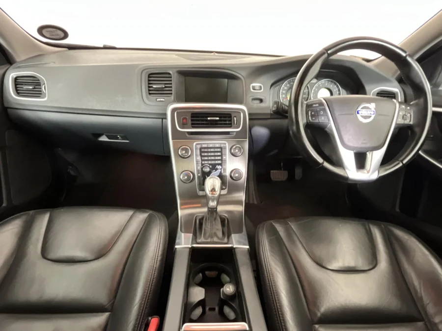 Used 2012 Volvo S60 T4 Excel auto - WeBuyCars JHB South