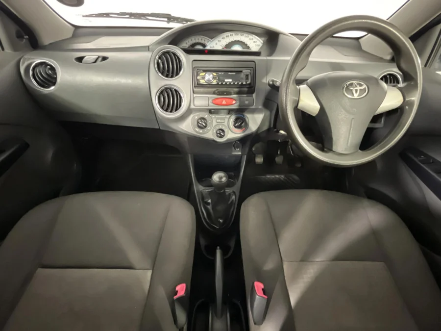 Used 2012 Toyota Etios hatch 1.5 Sprint - WeBuyCars Lansdowne Used 2012 Toyota Etios hatch 1.5 Sprint - WeBuyCars Lansdowne