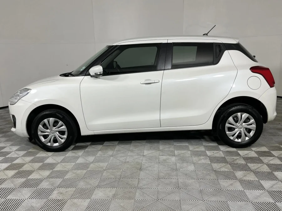 Used 2022 Suzuki Swift 1.2 GL manual - WeBuyCars Riverhorse