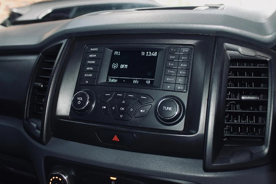 Used 2018 Ford Ranger 2.2TDCi double cab Hi-Rider XL auto - Midcity Motors Klerksdorp