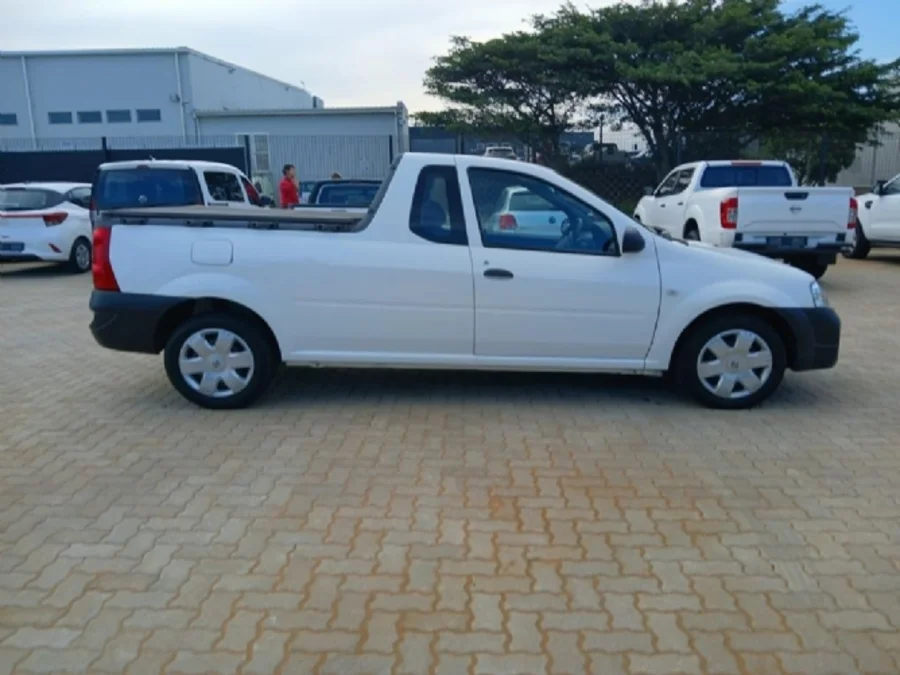 Used 2022 Nissan NP200 1.6i Stealth - MG Amanzimtoti