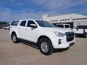 Used 2023 Isuzu D-Max 1.9TD double cab LS 4x4 auto