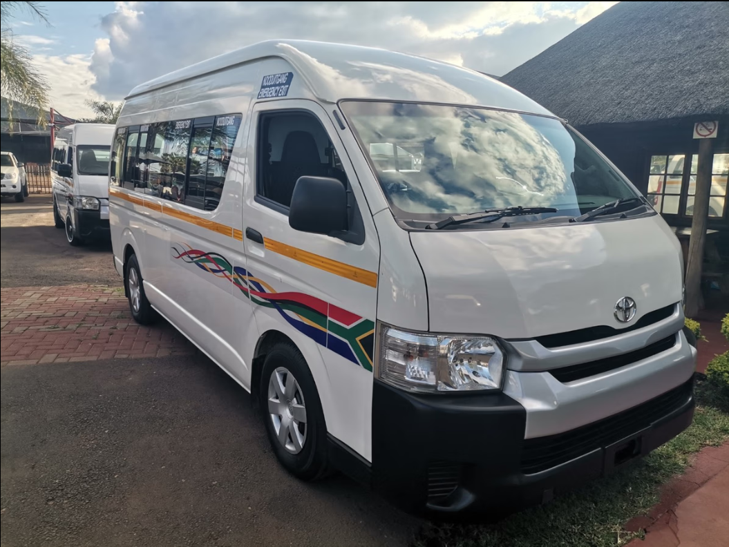 Used 2022 Toyota Quantum 2.5D-4D Ses-fikile