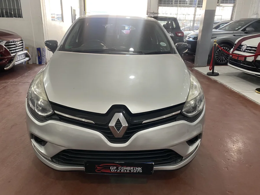 Used 2017 Renault Clio - Marshalltown Auto Ridez