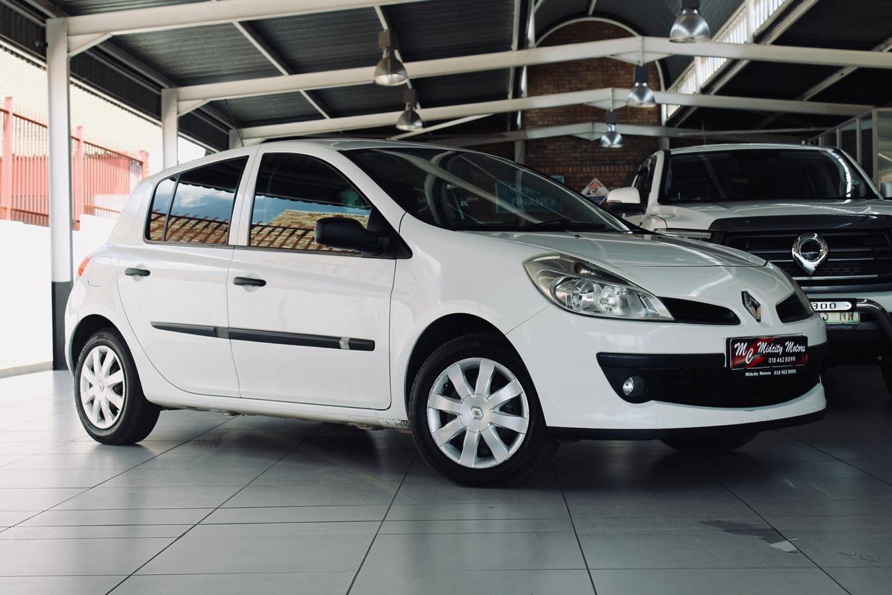 Used 2009 Renault Clio 1.4 Extreme 5-door