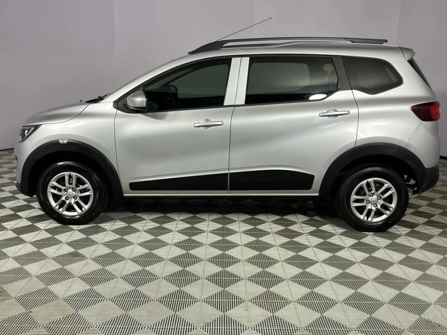 Used 2020 Renault Triber 1.0 Life - WeBuyCars Durban