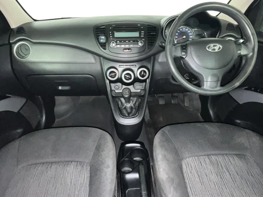 Used 2015 Hyundai i10 1.1 Motion - WeBuyCars Durban