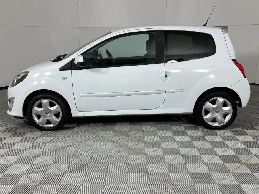 Used 2010 Renault Twingo 1.2 Dynamique Plus - WeBuycars East London Used 2010 Renault Twingo 1.2 Dynamique Plus - WeBuycars East London