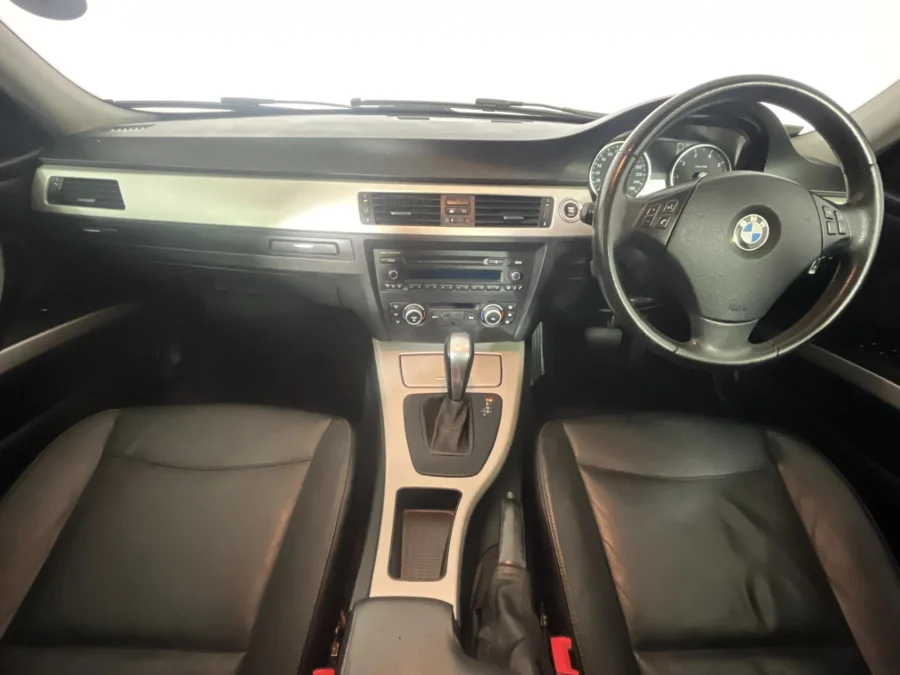 Used 2011 BMW 3 Series 320i auto - WeBuyCars Brackenfell Cape Town