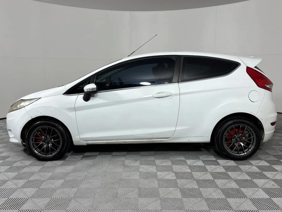 Used 2009 Ford Fiesta 3-door 1.6 Titanium - WeBuyCars Vereeniging