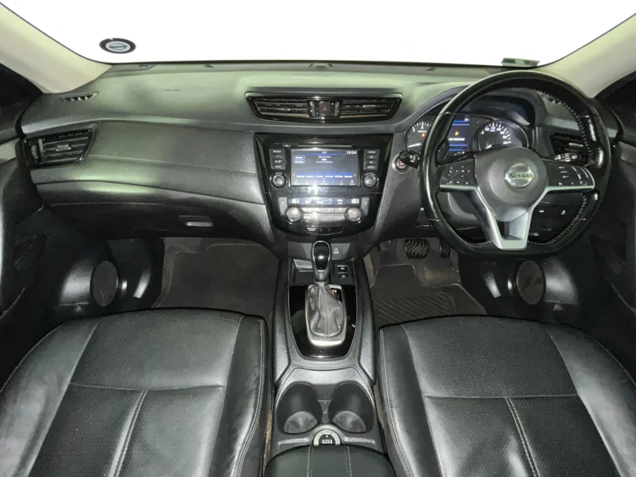 Used 2022 Nissan X-Trail 2.5 4x4 Acenta - WeBuyCars JHB South