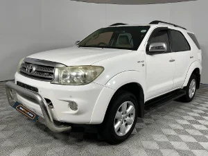 Used 2010 Toyota Fortuner V6 4.0