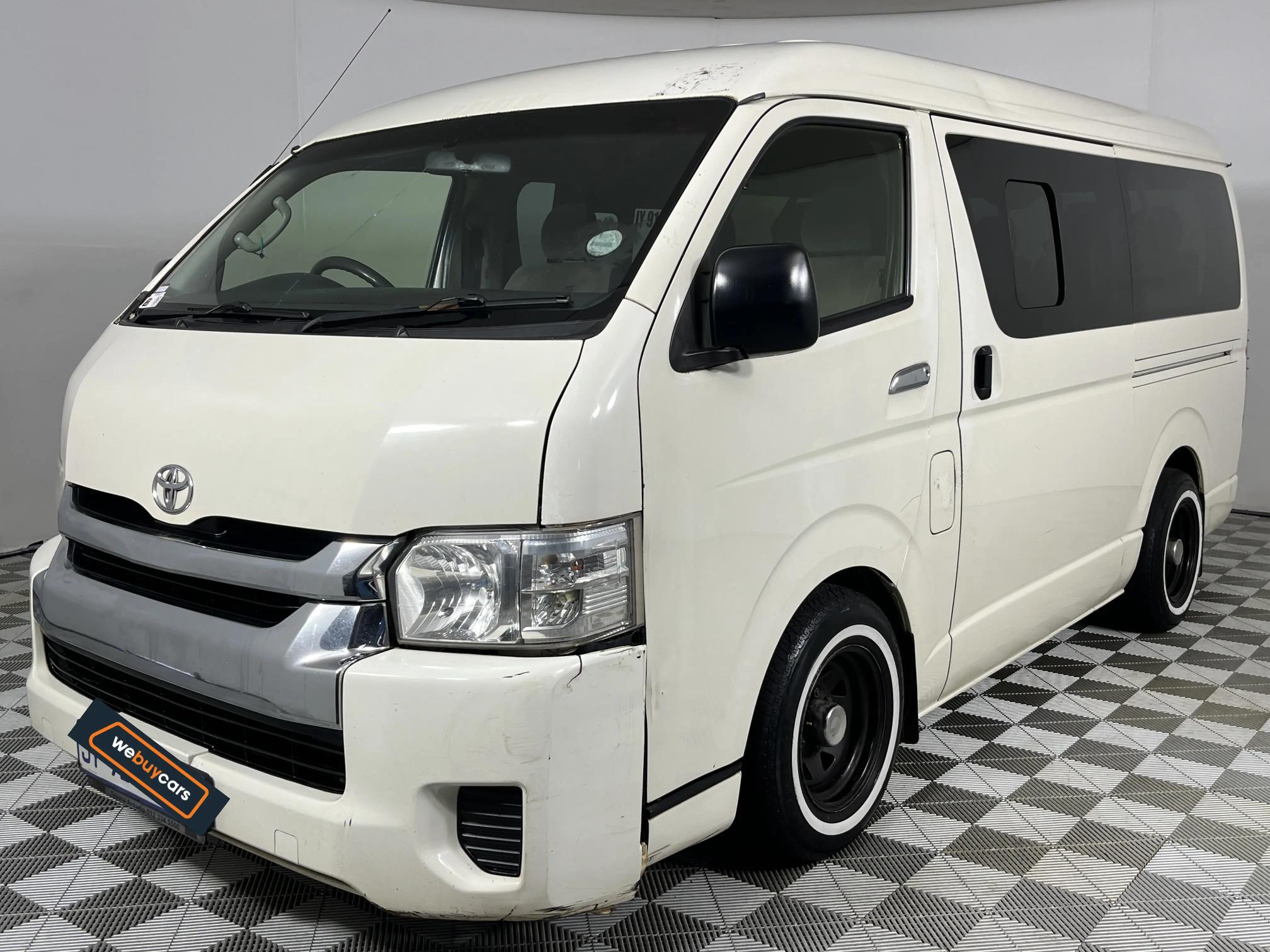 Used 2016 Toyota Quantum 2.7 GL 10-seater bus