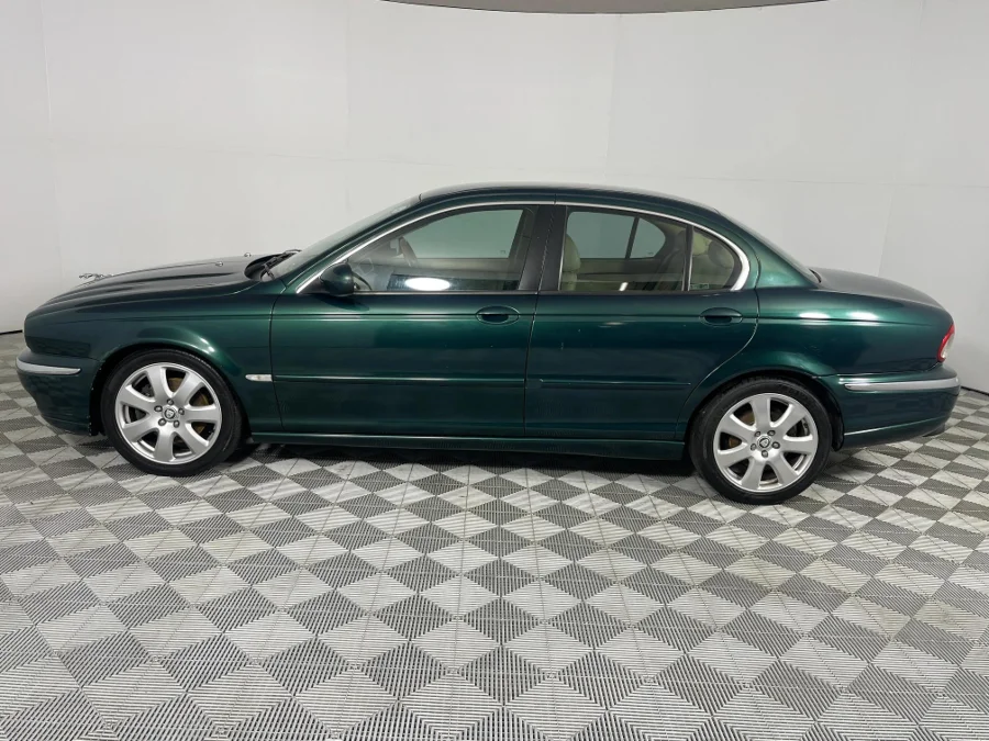 Used 2010 Jaguar X-Type 3.0 SE automatic - WeBuyCars Richmond