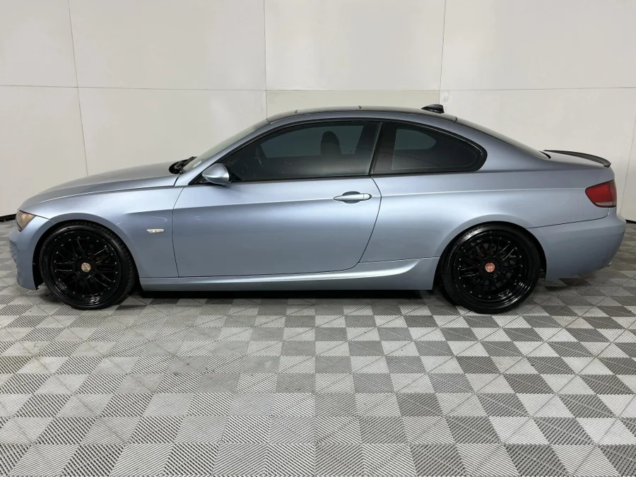 Used 2009 BMW 3 Series 320i coupe - WeBuycars East London