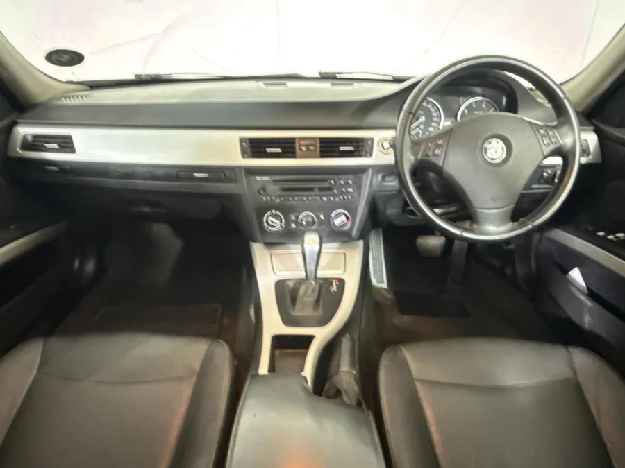 Used 2010 BMW 3 Series 320i auto - WeBuyCars Midstream