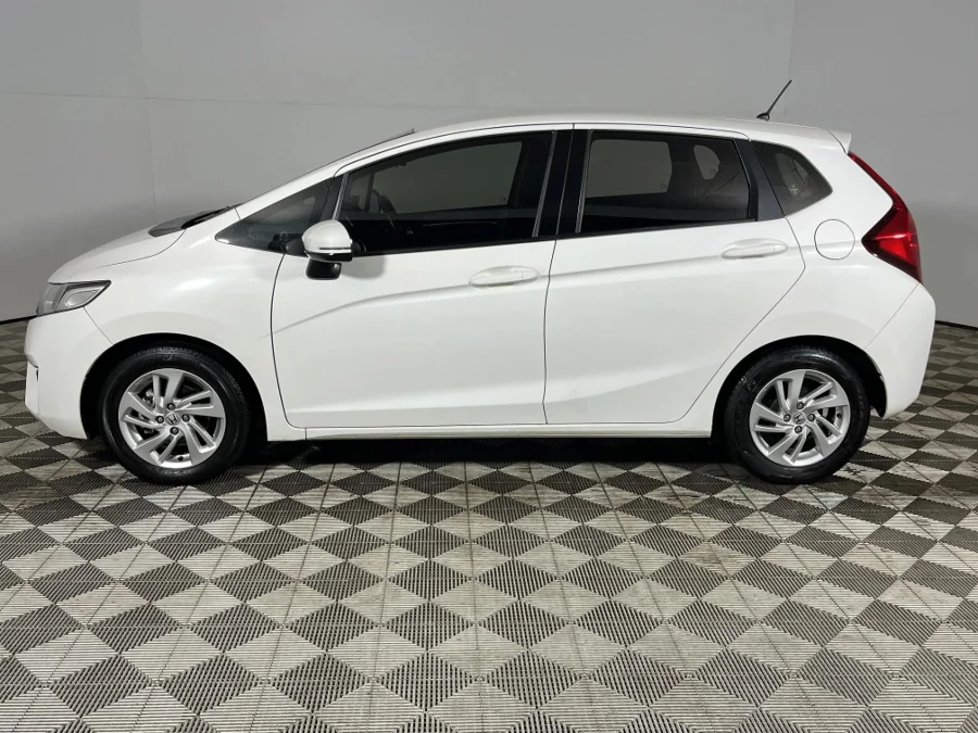 Used 2017 Honda Jazz 1.5 Elegance auto - WeBuyCars Germiston