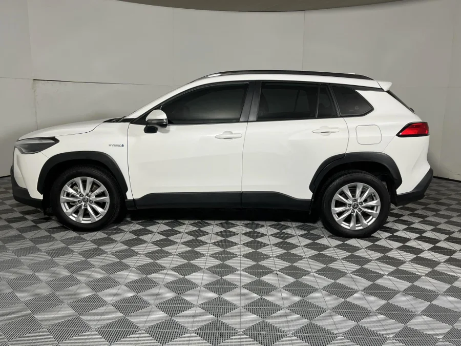 Used 2021 Toyota Corolla Cross 1.8 Hybrid XS - WeBuyCars Germiston