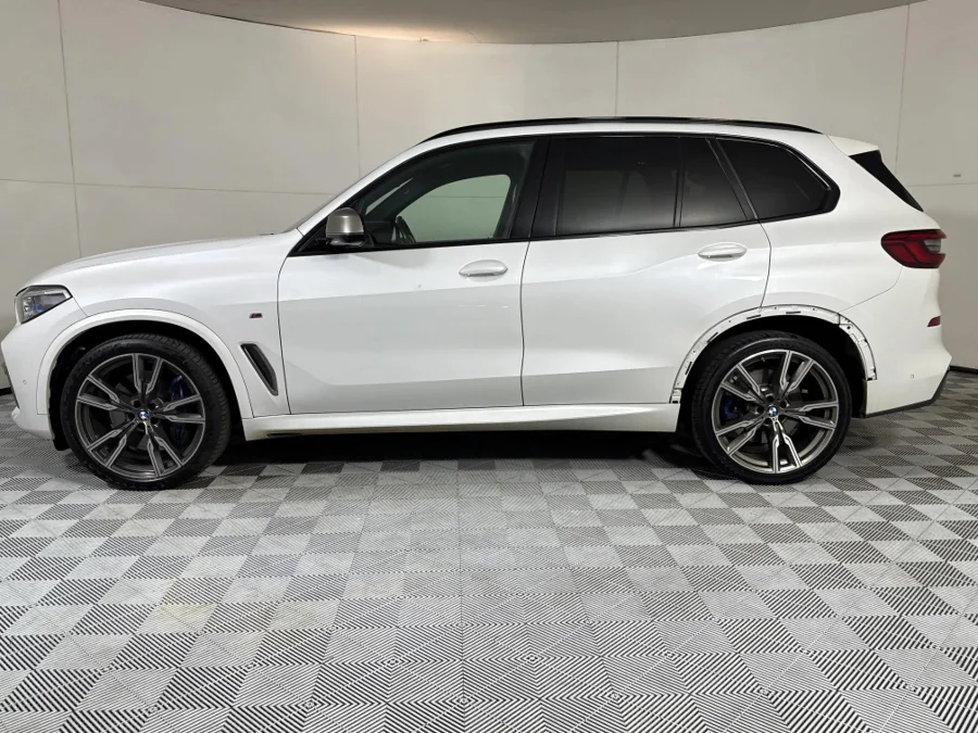 Used 2019 BMW X5 M50d - WeBuyCars Midstream