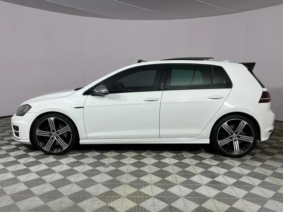 Used 2014 Volkswagen Golf R auto - WeBuyCars Lansdowne