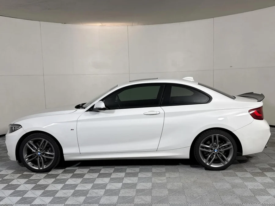 Used 2016 BMW 2 Series 220i coupe M Sport - WeBuyCars Midstream