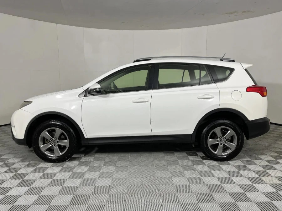 Used 2015 Toyota RAV4 2.0 GX - WeBuyCars Gqeberha
