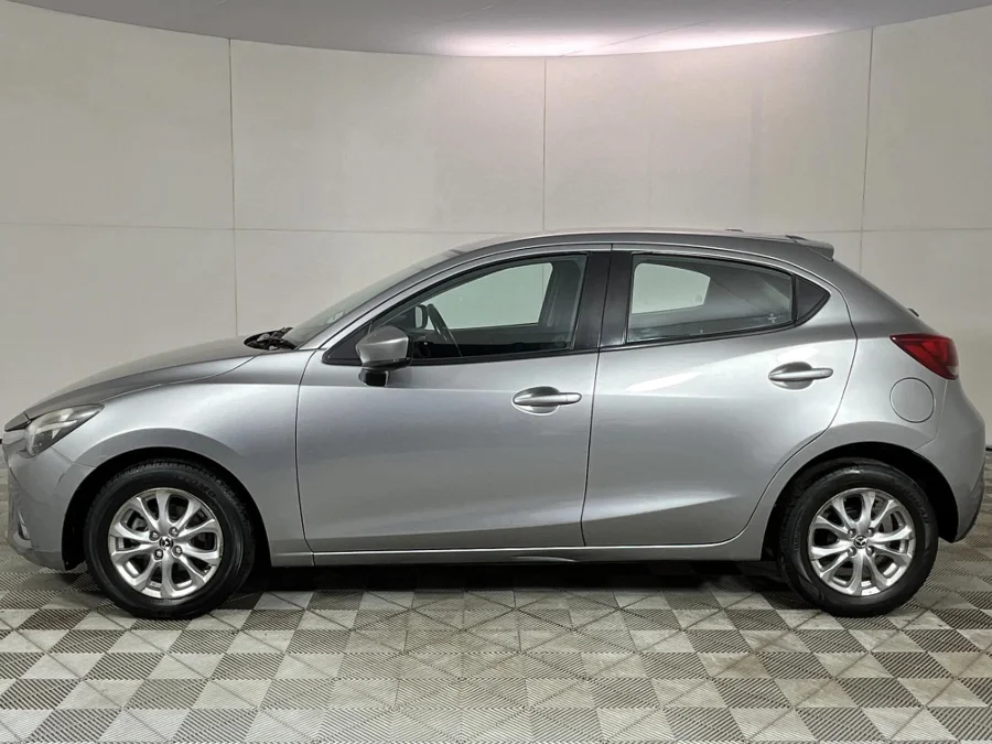 Used 2017 Mazda Mazda2 1.5 Dynamic manual - WeBuyCars Polokwane