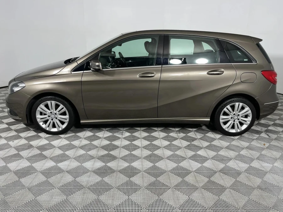Used 2013 Mercedes-Benz B-Class B200 auto - WeBuyCars Lansdowne