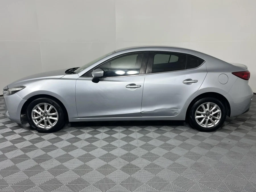Used 2016 Mazda Mazda3 hatch 1.6 Active - WeBuyCars Montana